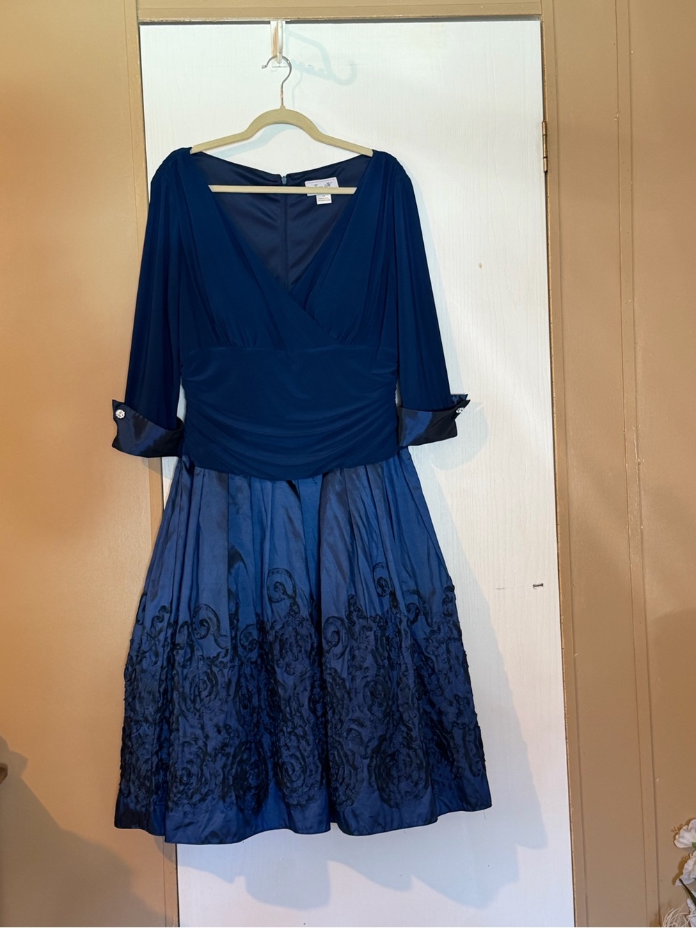 Navy Blue V-Neck Embroidered Midi Dress